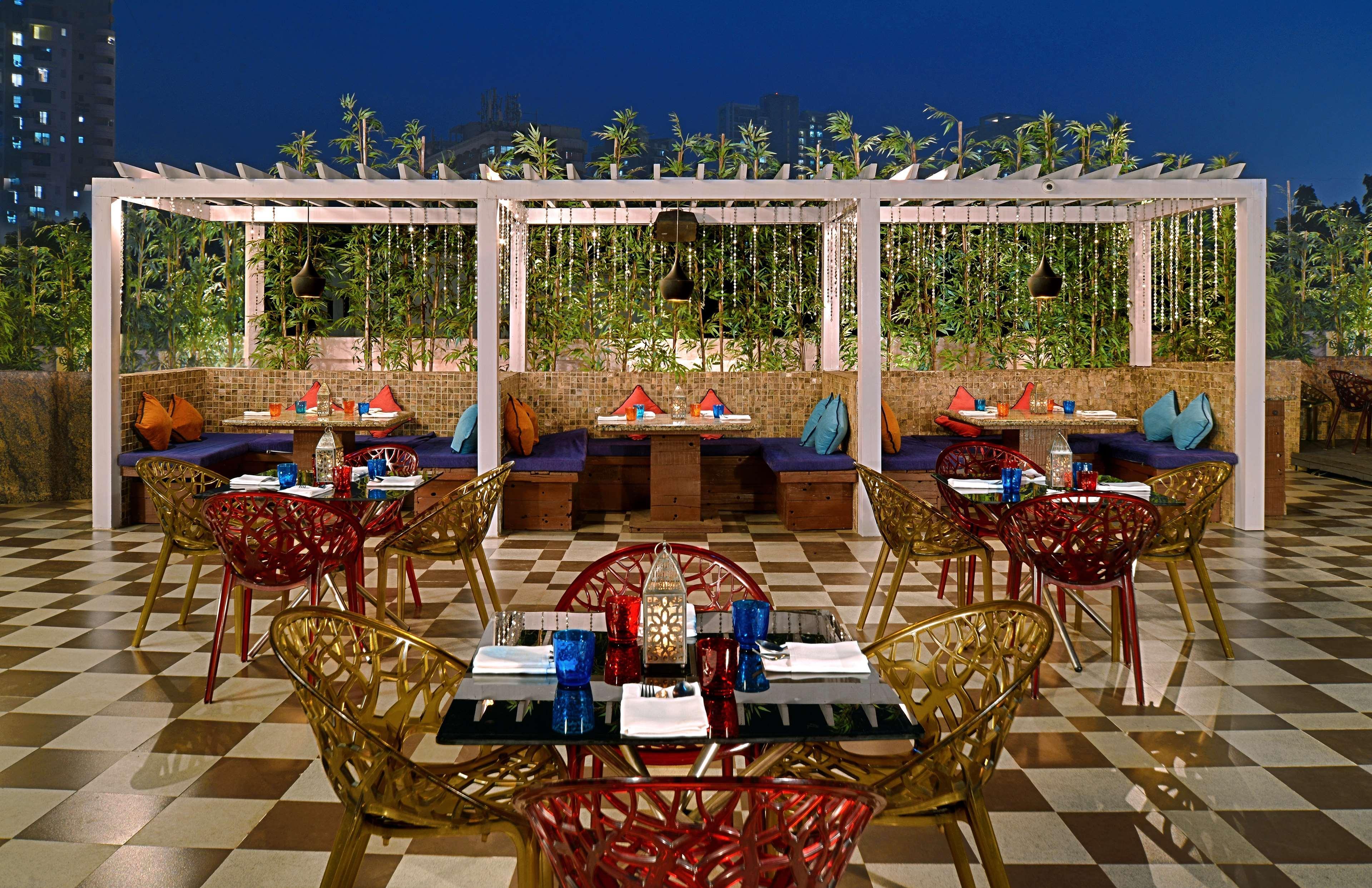 Radisson Mumbai Goregaon Zewnętrze zdjęcie