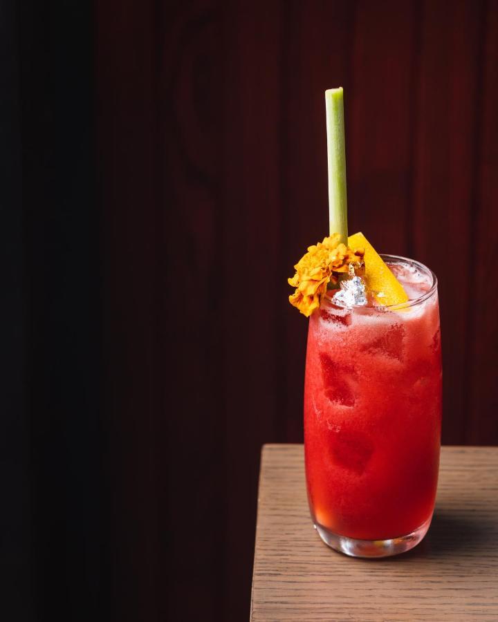 Radisson Mumbai Goregaon Zewnętrze zdjęcie