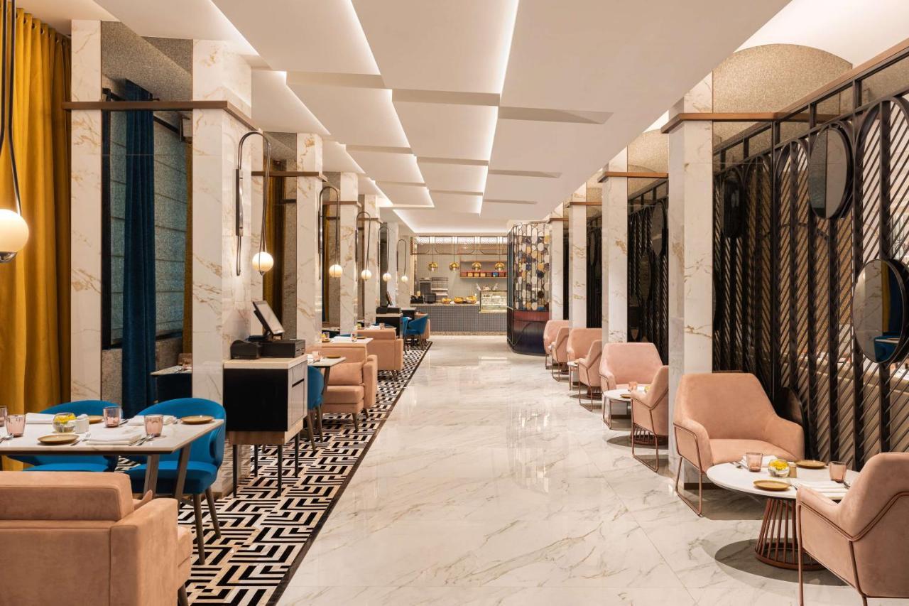 Radisson Mumbai Goregaon Zewnętrze zdjęcie