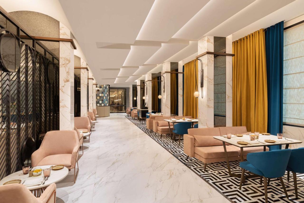 Radisson Mumbai Goregaon Zewnętrze zdjęcie