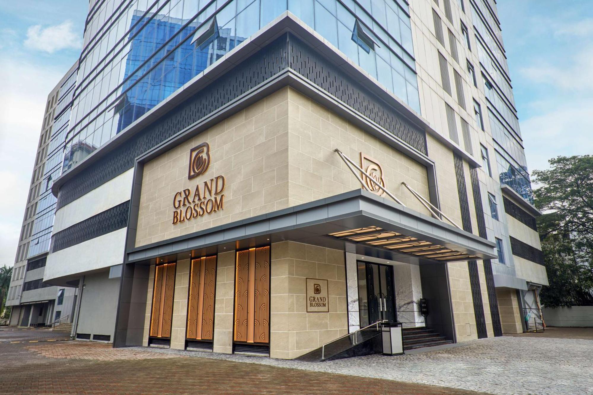 Radisson Mumbai Goregaon Zewnętrze zdjęcie