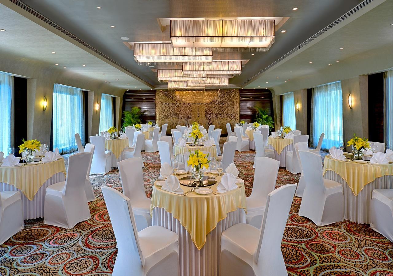 Radisson Mumbai Goregaon Zewnętrze zdjęcie